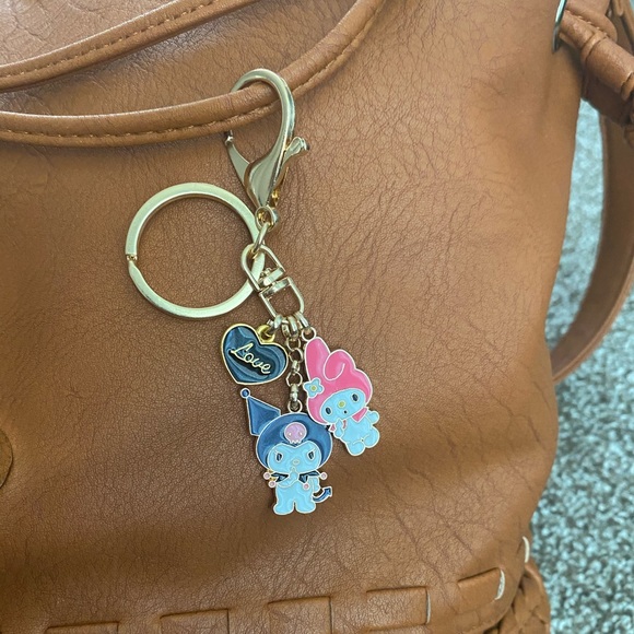 Kuromi and my melody enamel keyring purse charm - Picture 3 of 4